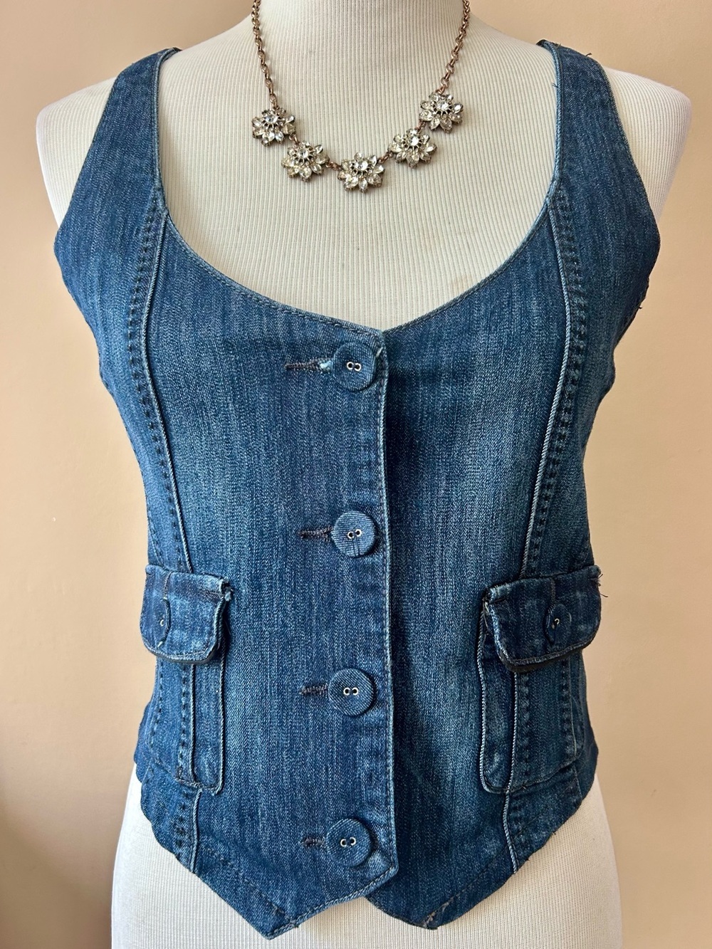 Y2K Tailored Fitted Denim Vest Women’s Clash Jeans Button Front NWT